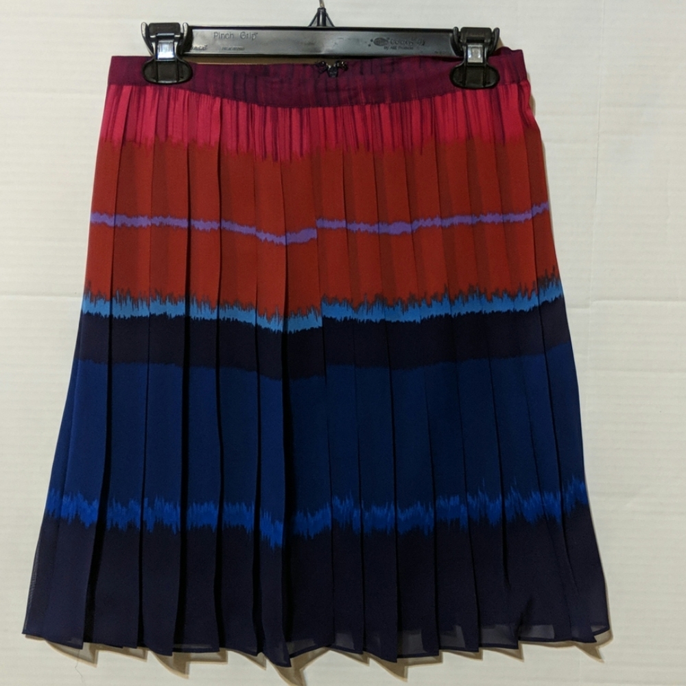 ELLE Multi Colored Chiffon Pleated Skirt Size 4
